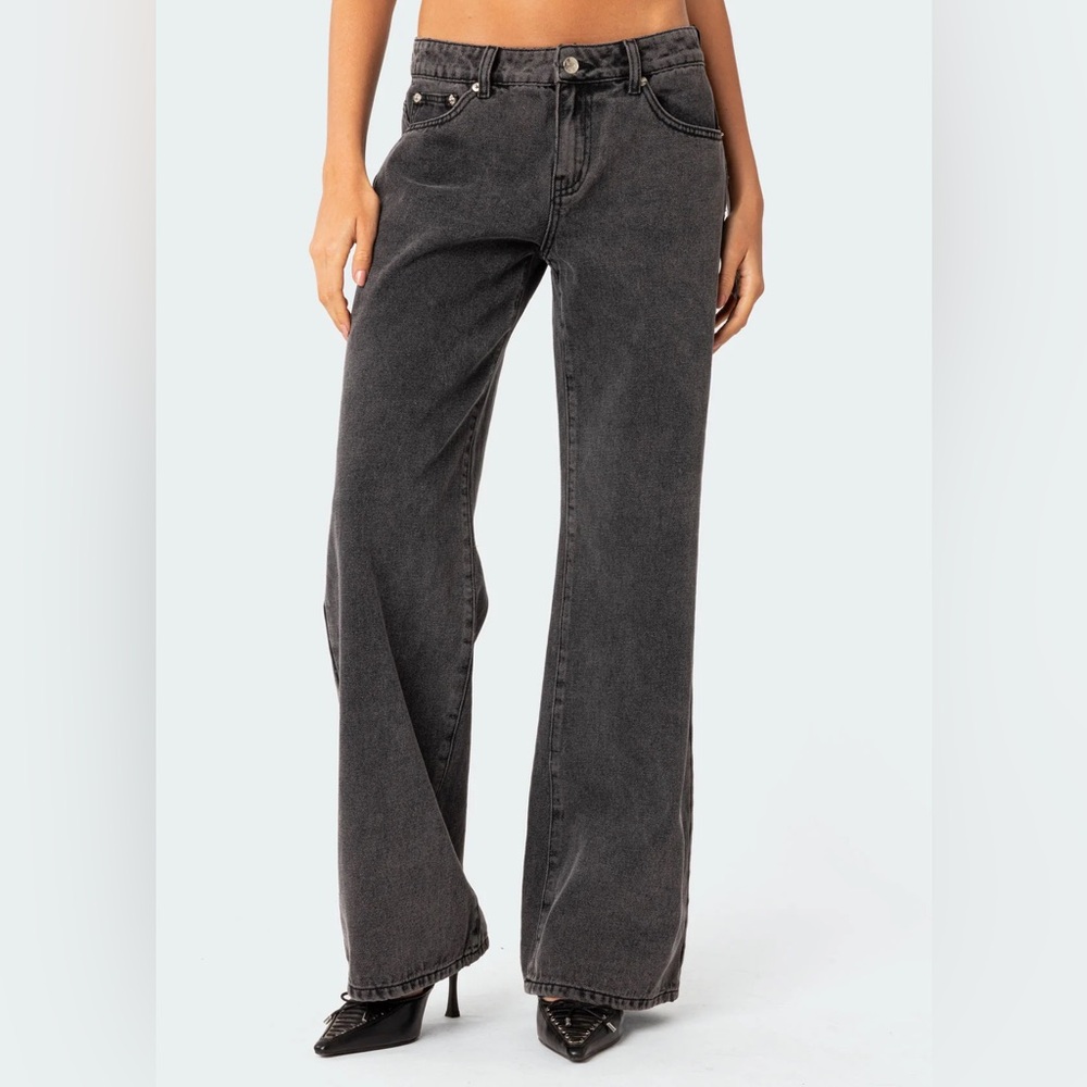 Edikted Women’s Dark Gray/Black Straight Jeans